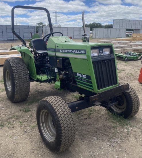 Deutz-Allis 5230 Tractor