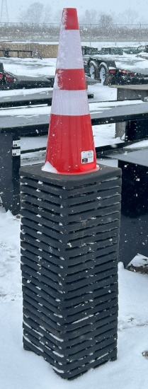 25 Brand New Traffic Cones