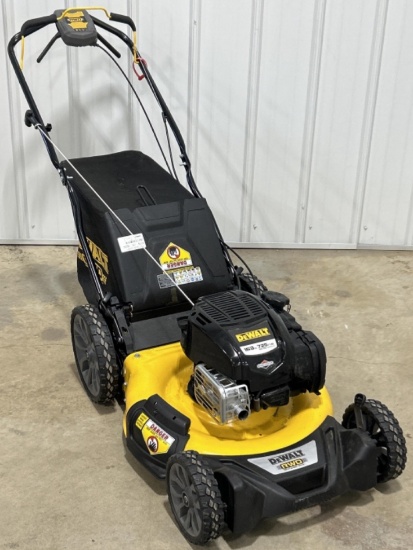 DeWalt 21" RWD Self Propelled Gas Lawn Mower