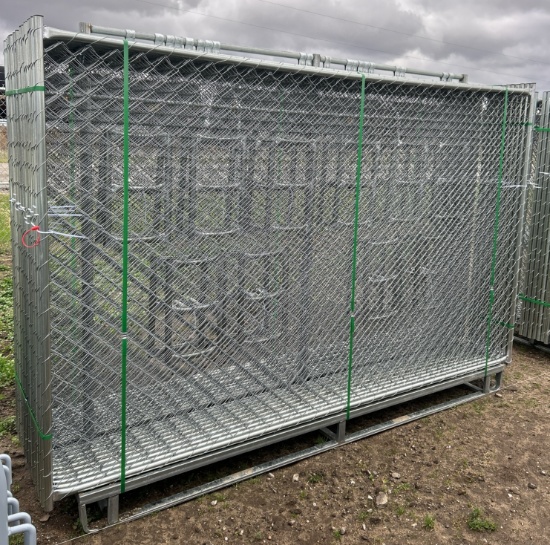 112"Wx71"L Work Site Galvanized Freestanding Chain Link Fencing
