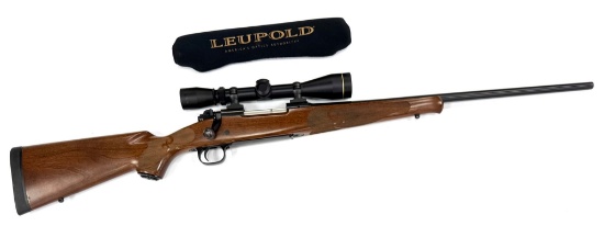 Winchester Model 70 .270 Win Bolt Action Rifle with Leupold Scope