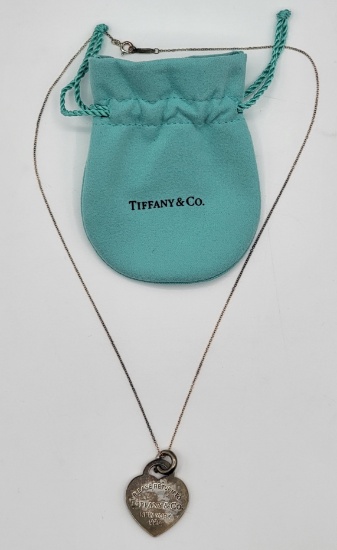 Tiffany & Co. Sterling Return to Tiffany Heart Pendant Necklace New In Box