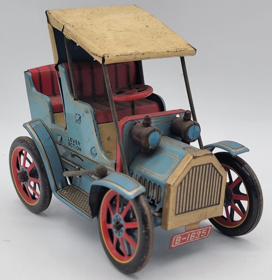 Vintage Modern Toys Tin Litho Wind-Up Car With Lever Action