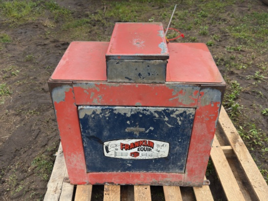 Franklin Automatic Livestock Waterer