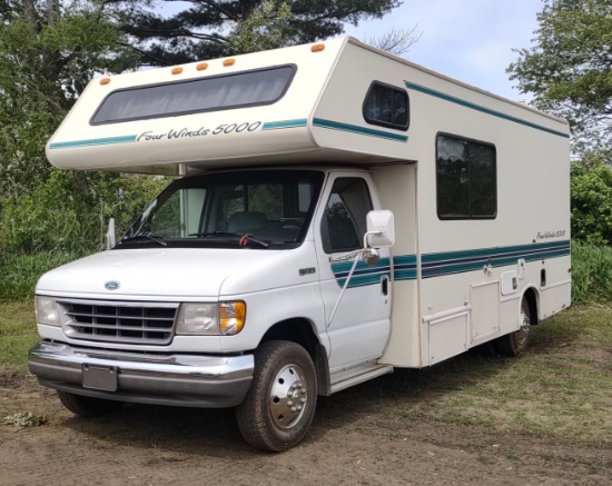 1997 Ford Four Winds 5000 Motorhome