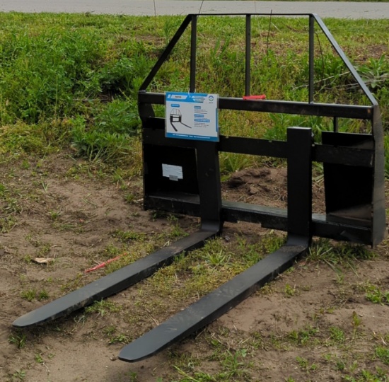 AGT 50"L Pallet Forks