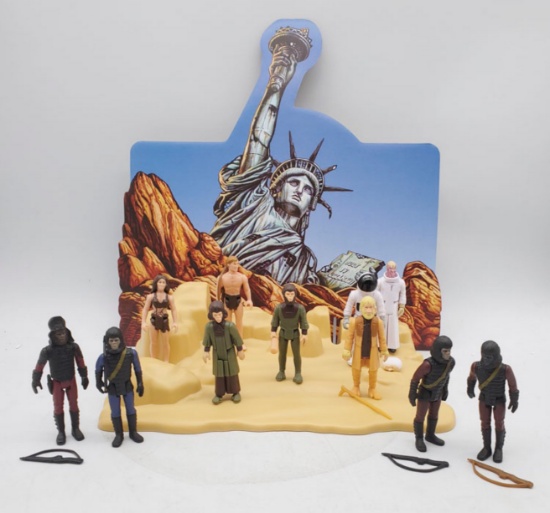 2018 Planet of The Apes Reaction 6Ó Figures and Statue of Liberty Play Set.