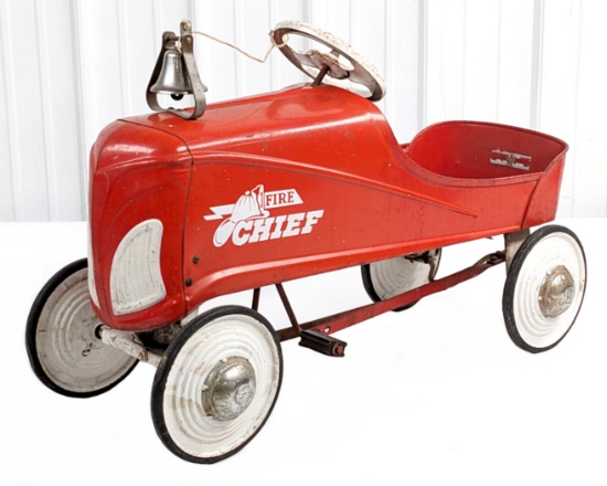 Original Murray Fire Chief Pedal Car