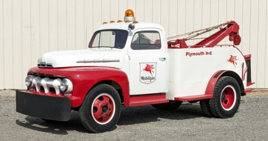1951 Ford F-5 Factory Endorsed Tow Truck