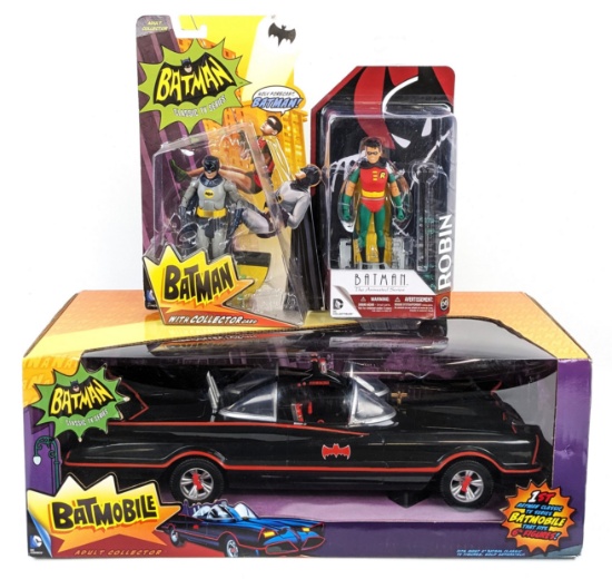 1/12 Mattel DC Comics Batmobile w/ Batman & Robin Figures NIB