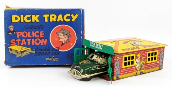 Marx Dick Tracy Automatic Police Station w/ Squad Car & Box