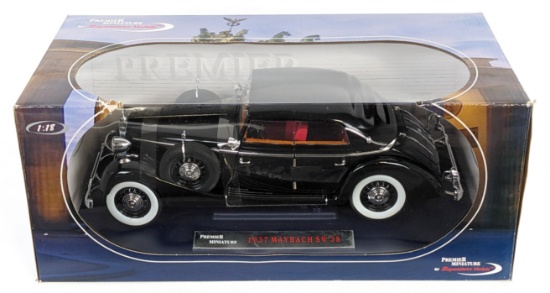 1/18 Scale Signature Models 1937 Maybach SW38