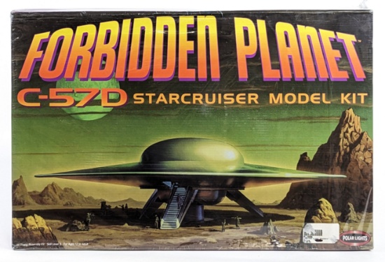 1/72 Scale Polar Lights Forbidden Planet C-57D Starcruiser Model Kit - Sealed