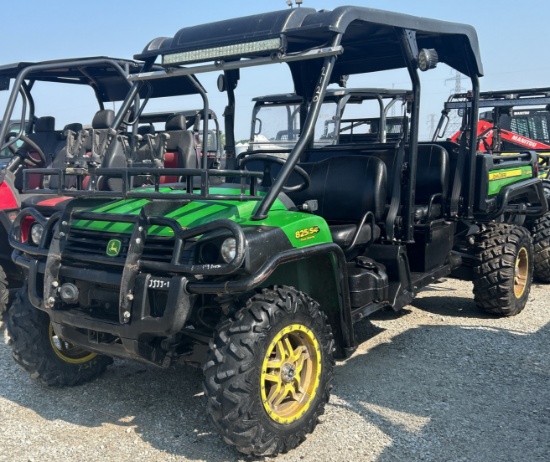John Deere 825E XUV 4 Seater Gator