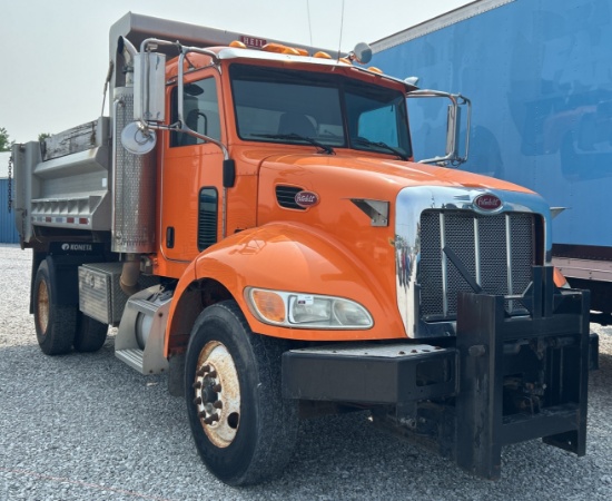 2005 Peterbilt 335 Single Axle Dump Truck