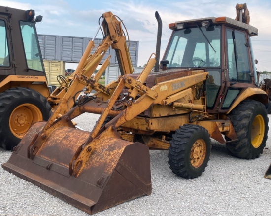 Case 580K 4x4 Backhoe