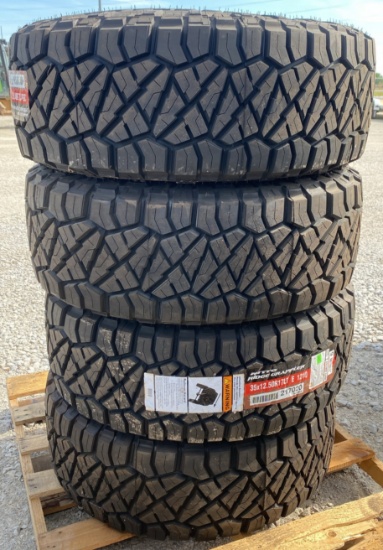 NITTO Ridge Grappler 35x12.50R17LT Tires