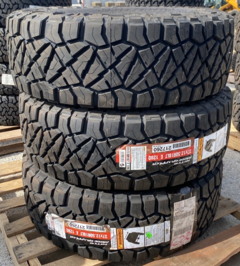 NITTO Ridge Grappler 37x12.50R18LT Tires