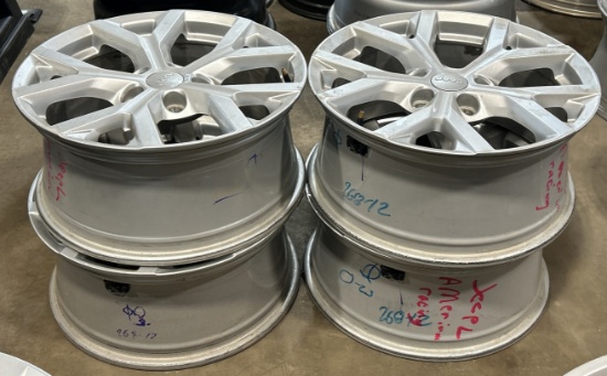 MOPAR Jeep Grand Cherokee 18"x8" Silver Rims