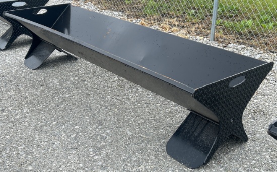 90" Livestock Feeder