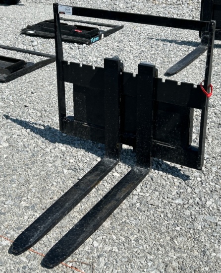 2025 FUTURE Mini Skid Steer 30" Quick Attach Forks