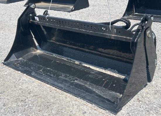 2025 FUTURE 72" Hydraulic 4-in-1 Bucket
