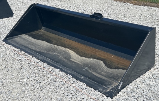 90" Quick Attach Bucket w/ Blade