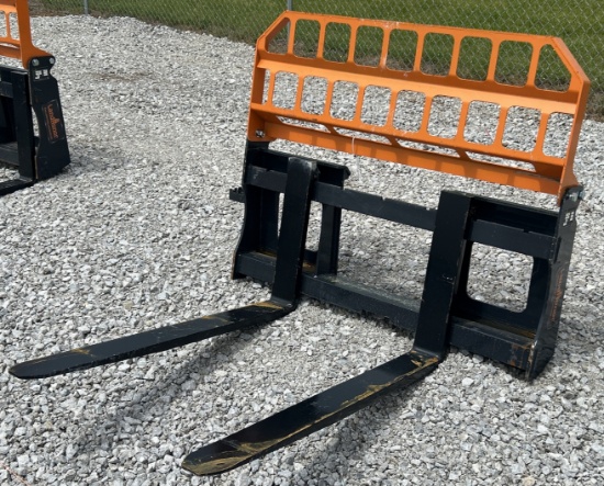 2025 LandHonor 42Ó Quick Attach Forks