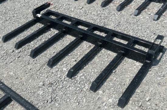 2025 Wolverine Pallet Fork w/ 5 Teeth