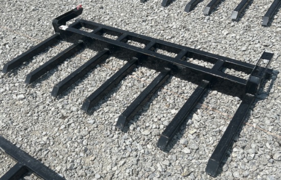 2025 Wolverine Pallet Fork w/ 5 Teeth