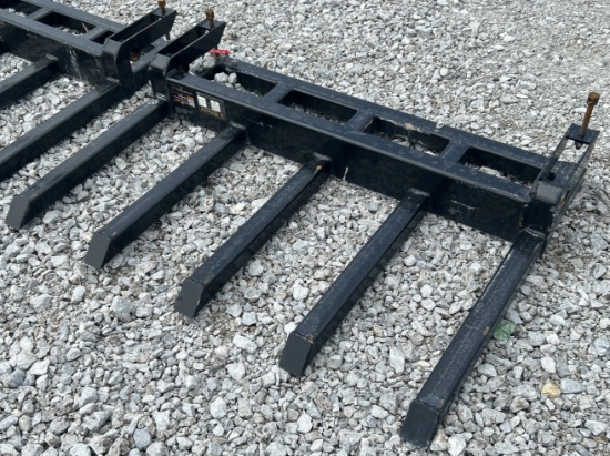 2025 Wolverine Pallet Fork w/ 5 Teeth