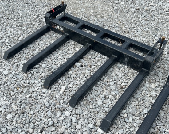 2025 Wolverine Pallet Fork w/ 5 Teeth