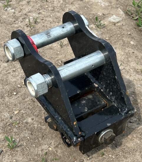 TPM Mini Excavator Quick Hitch Attachment