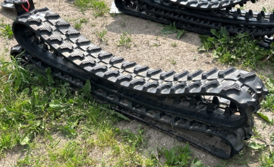 2025 TPM Mini Excavator Rubber Tracks, 180x72x37