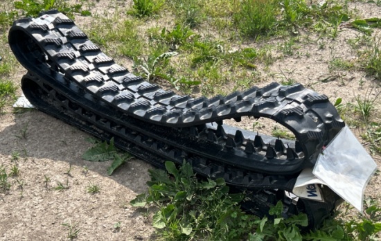 2025 TPM Mini Excavator Rubber Tracks, 180x72x37