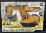 AO HAI Die-Cast Remote Control Excavator