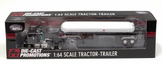DCP 1:64 Freightliner Tractor & Mississippi Tanker Co. LPG Tanker in Box