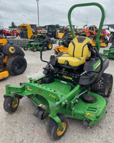 John Deere Z950M 60" Zero Turn Lawn Mower