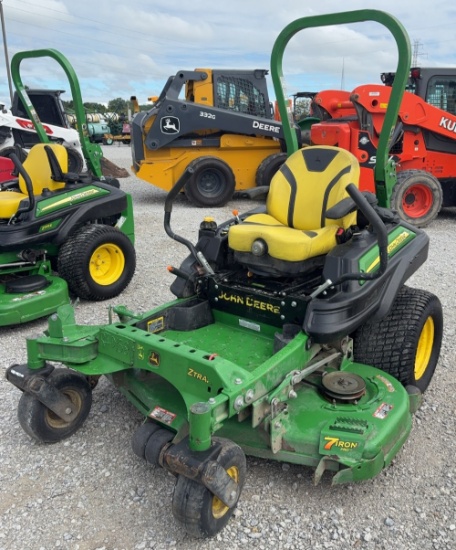 John Deere Z950M 60" Zero Turn Lawn Mower