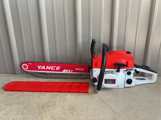 20" 62cc 2-Stroke Gas Chainsaw