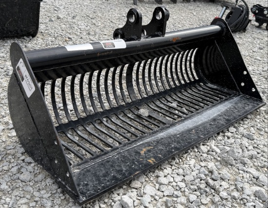 2026 FUTURE 31" Mini Excavator Rock Bucket