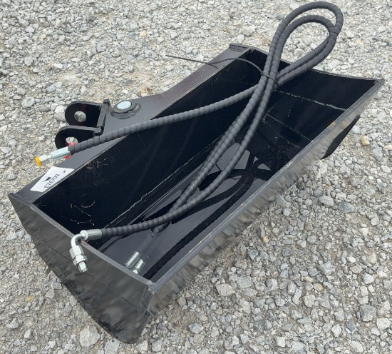 2026 FUTURE 24" Mini Excavator Hydraulic Tilt Bucket