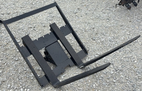 29" Mini Skid Steer Quick Attach Forks