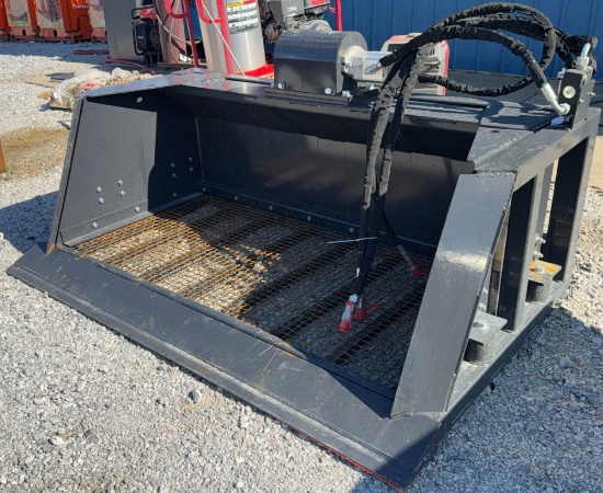 2026 LandHonor 72" Hydraulic Screening Bucket