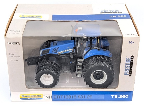 1/32 Ertl New Holland T8.360 Tractor with Duals - Prestige Collection