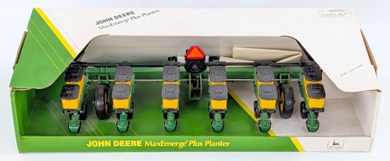 1/16 Ertl John Deere MaxEmerge Plus 6-Row Planter
