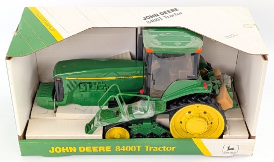 1/16 Ertl John Deere 8400T Tractor