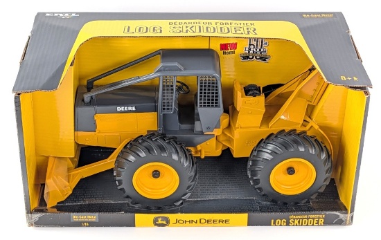 1/16 Ertl John Deere Log Skidder