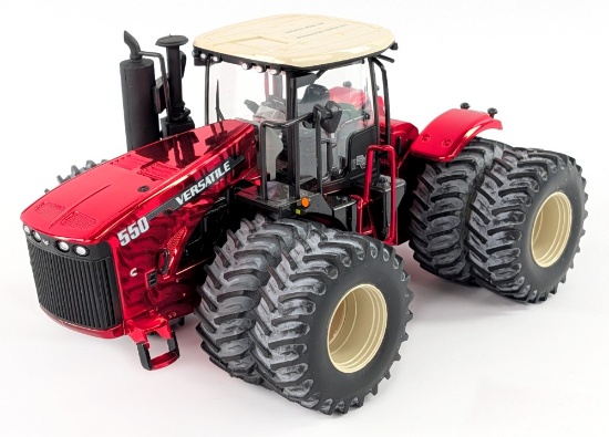 1/32 Ertl Versatile 550 4wd Tractor Red Chrome