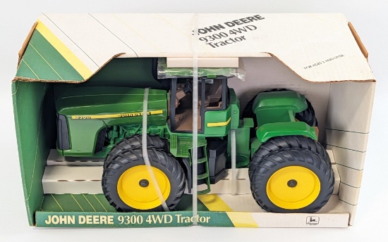 1/16 Ertl John Deere 9300 4wd Tractor